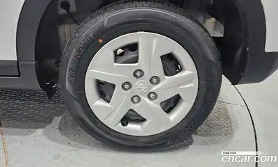 Hyundai Venue 2021 1.6 автомат (гидро), миниатюра 7