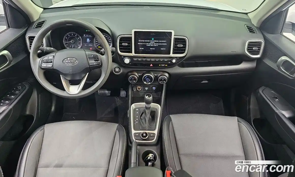 Hyundai Venue 2021 1.6 автомат (гидро), фото 10