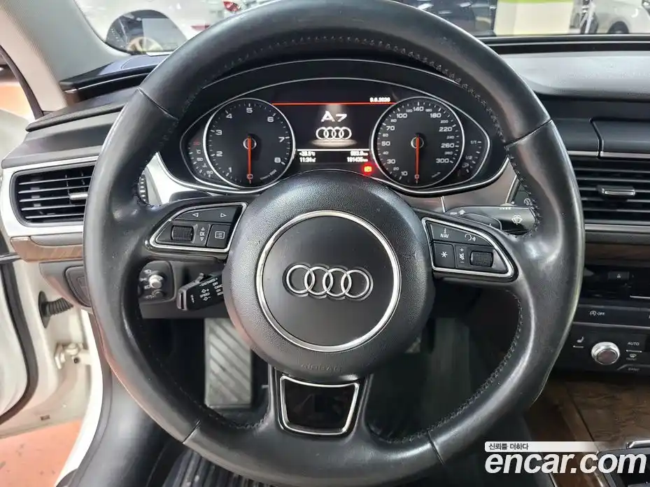 Audi A7 2013 3.0 автомат (гидро), фото 11