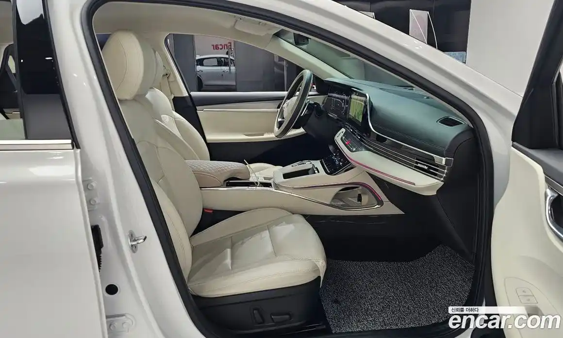 Hyundai Grandeur 2021 2.5 автомат (гидро), фото 15