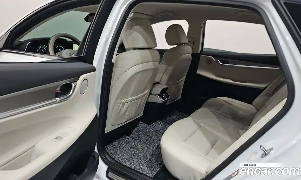 Hyundai Grandeur 2021 2.5 автомат (гидро), фото 28
