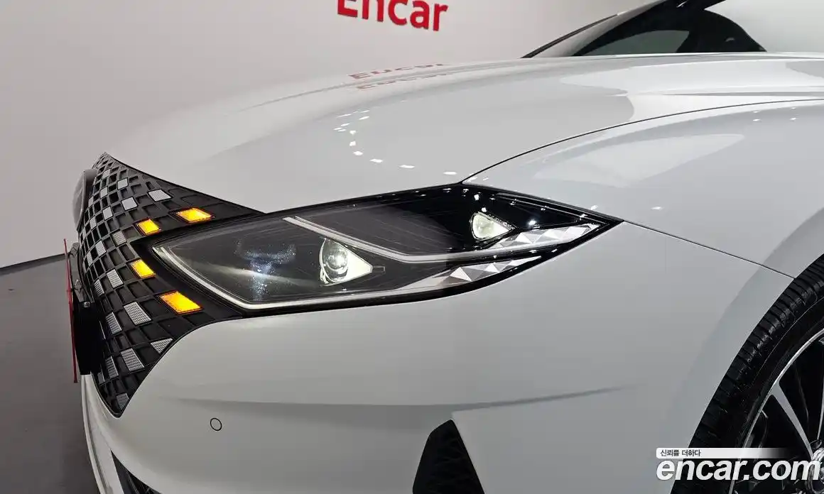 Hyundai Grandeur 2021 2.5 автомат (гидро), фото 7