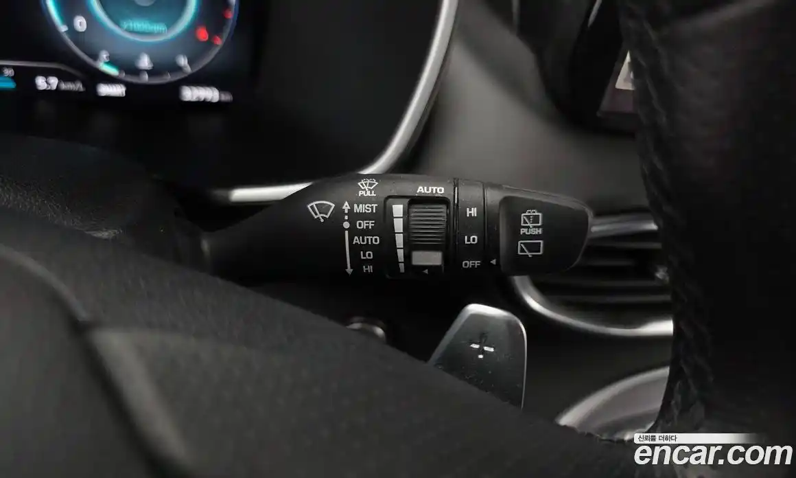 Hyundai Santa Fe 2020 2.2 автомат (гидро), фото 31