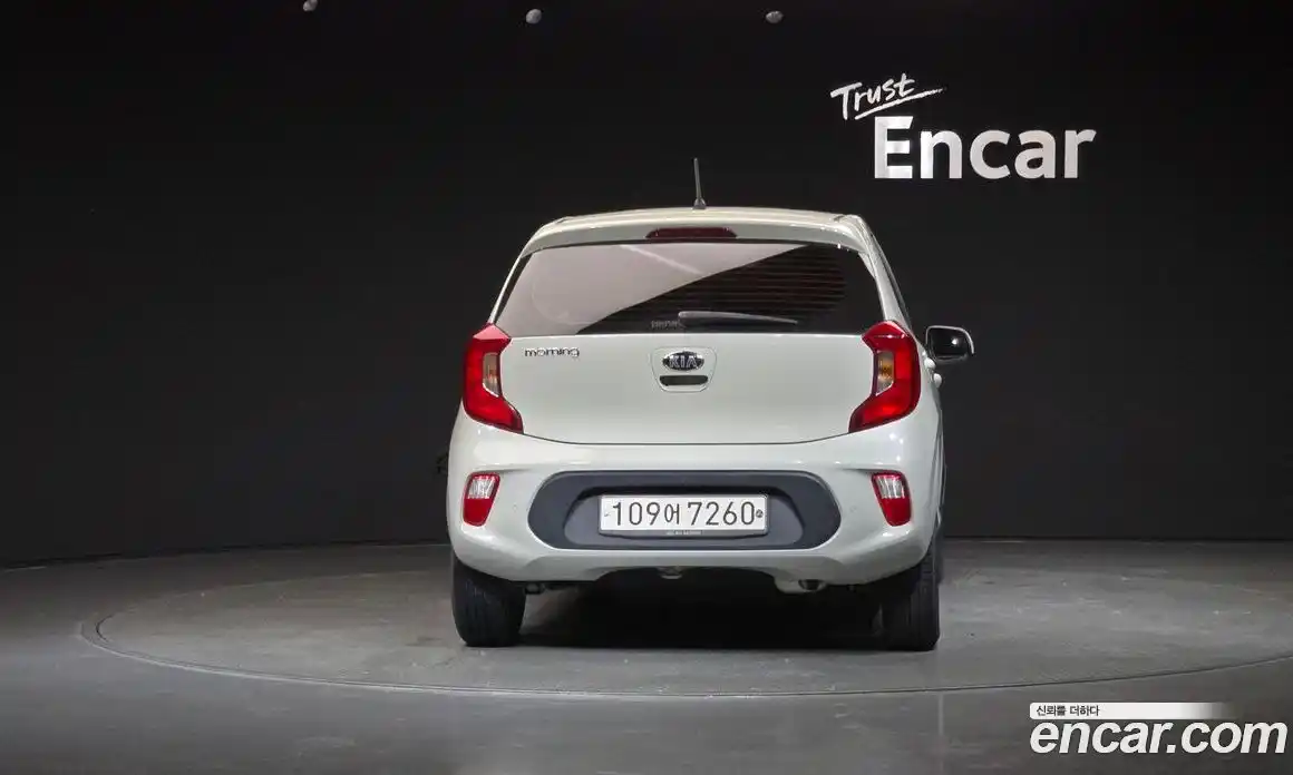 Kia Morning 2020 1.0 автомат (гидро), фото 4