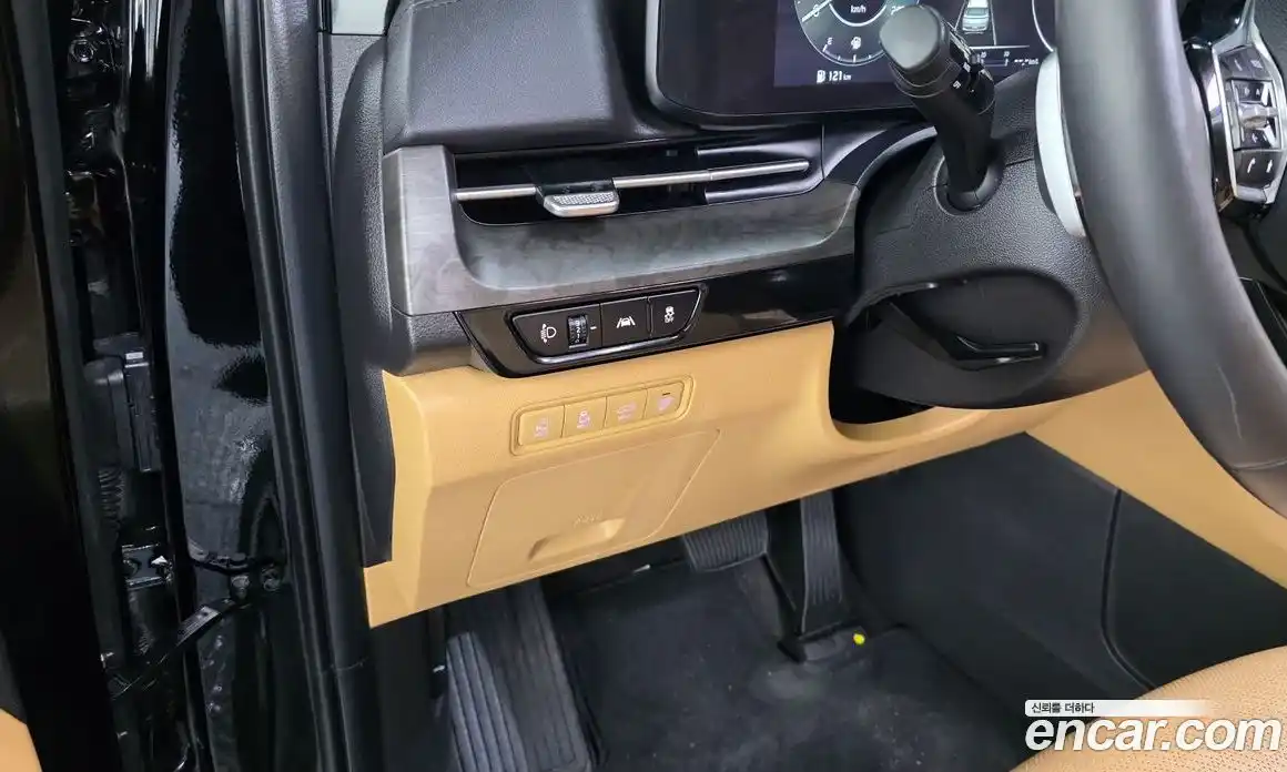 Kia Carnival 2023 3.5 автомат (гидро), фото 23
