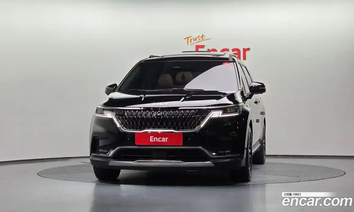 Kia Carnival 2023 3.5 автомат (гидро), фото 3