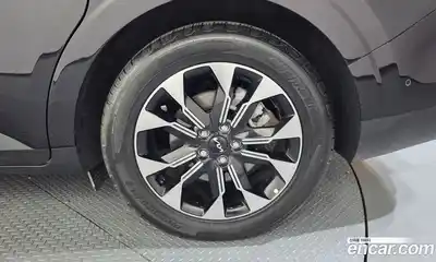 Kia Carnival 2023 3.5 автомат (гидро), миниатюра 7