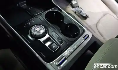 Kia Carnival 2025 1.6 автомат (гидро), миниатюра 9