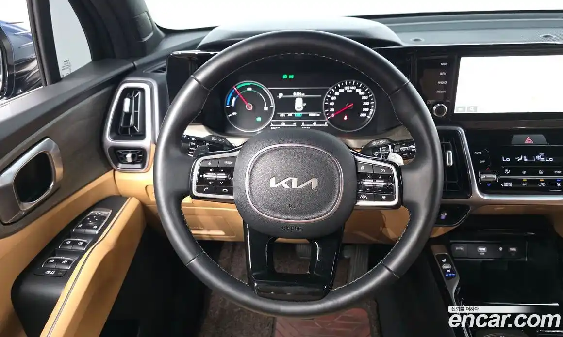 Kia Sorento 2023 1.6 автомат (гидро), фото 13