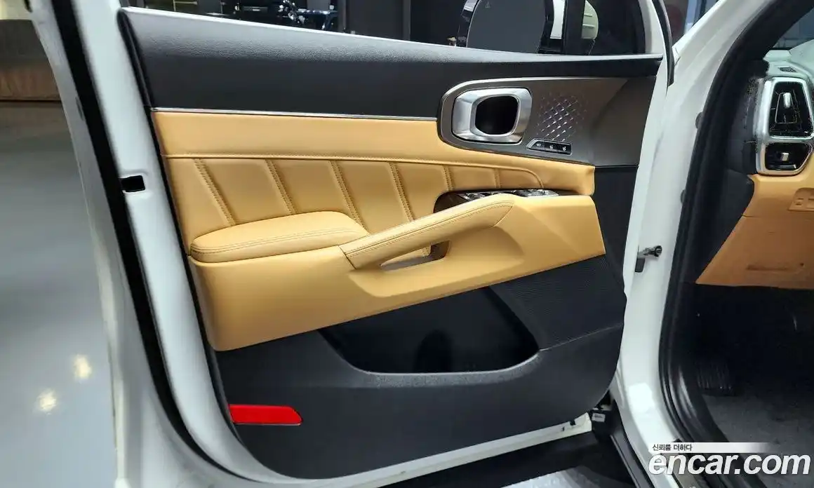 Kia Sorento 2022 1.6 автомат (гидро), фото 14