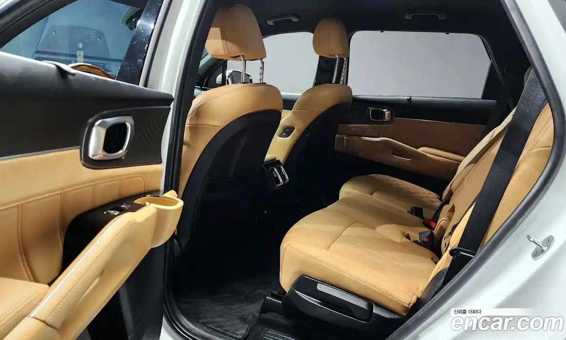 Kia Sorento 2022 1.6 автомат (гидро), фото 18