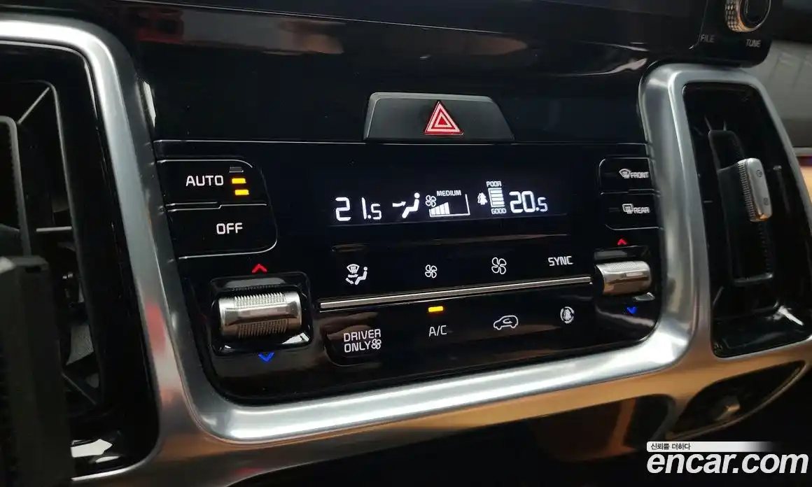 Kia Sorento 2022 1.6 автомат (гидро), фото 23
