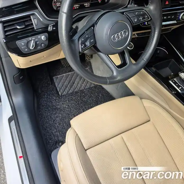 Audi A4 2020 2.0 автомат (гидро), фото 14