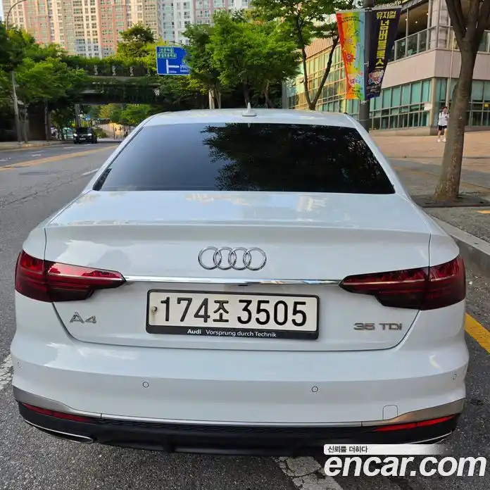 Audi A4 2020 2.0 автомат (гидро), фото 4