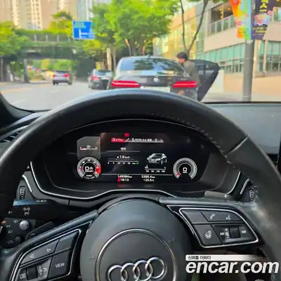 Audi A4 2020 2.0 автомат (гидро), миниатюра 7