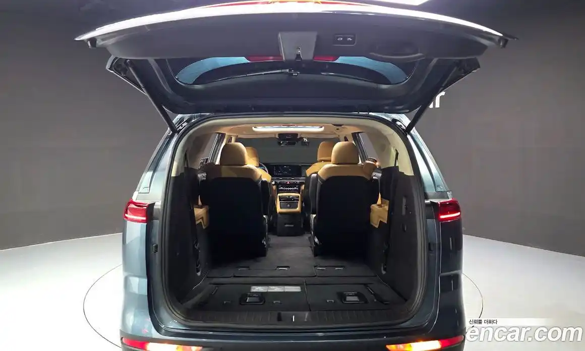 Kia Carnival 2022 3.5 автомат (гидро), фото 23