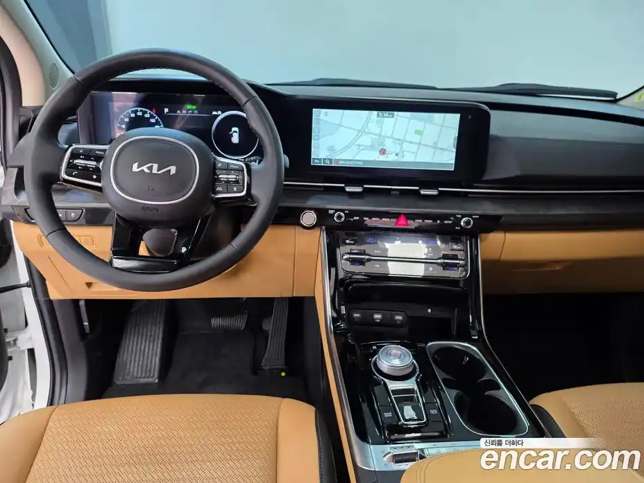 Kia Carnival 2023 2.2 автомат (гидро), фото 18