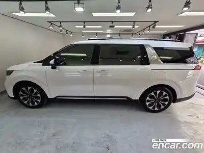 Kia Carnival 2023 2.2 автомат (гидро), миниатюра 5