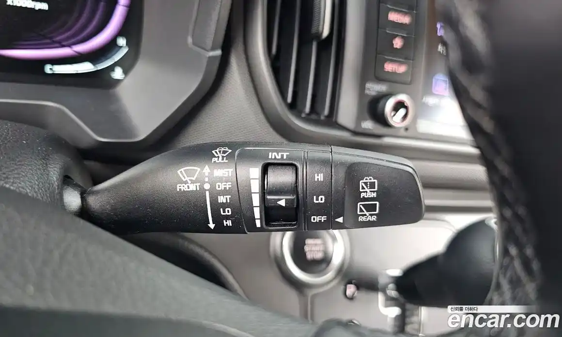 Kia Ray 2023 1.0 автомат (гидро), фото 26