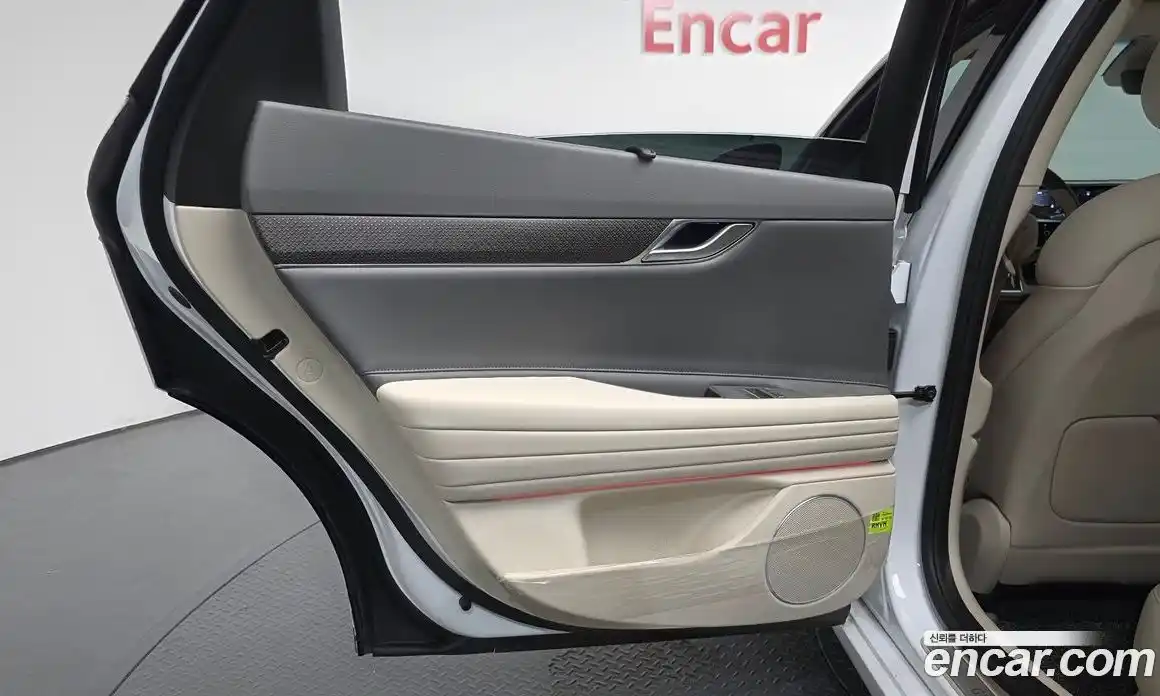 Genesis G80 2024 2.5 автомат (гидро), фото 14