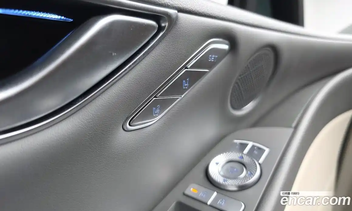 Genesis G80 2024 2.5 автомат (гидро), фото 26