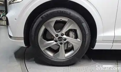 Genesis GV70 2024 2.5 автомат (гидро), миниатюра 5