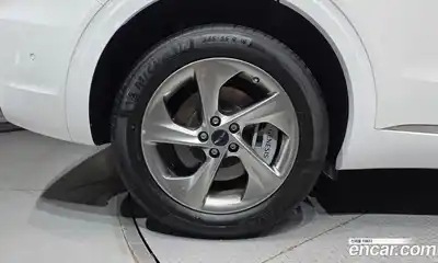 Genesis GV70 2024 2.5 автомат (гидро), миниатюра 7