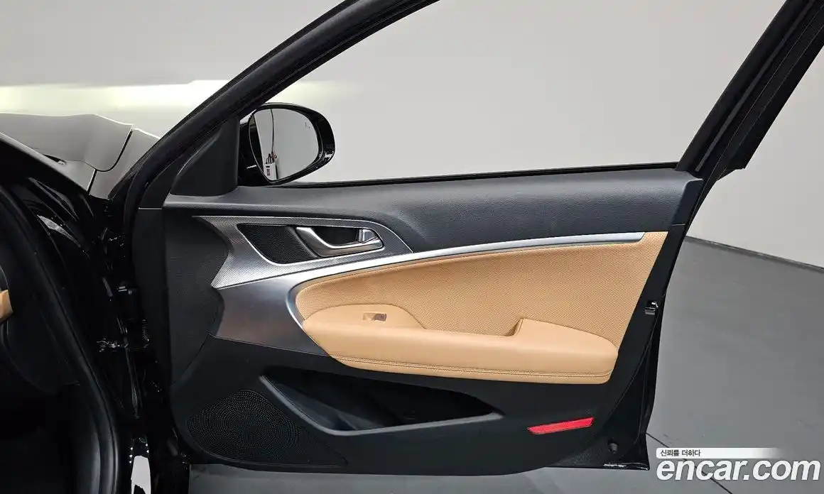 Genesis G70 2021 2.0 автомат (гидро), фото 13