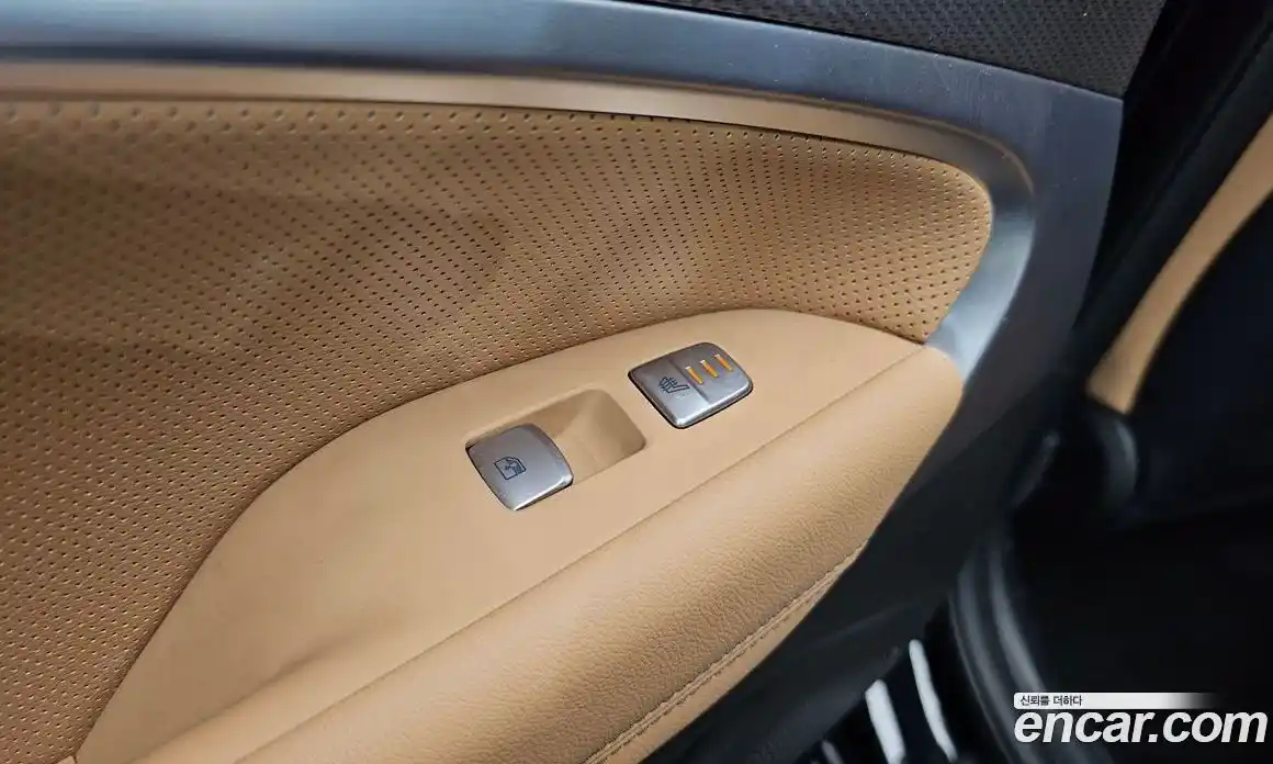 Genesis G70 2021 2.0 автомат (гидро), фото 24