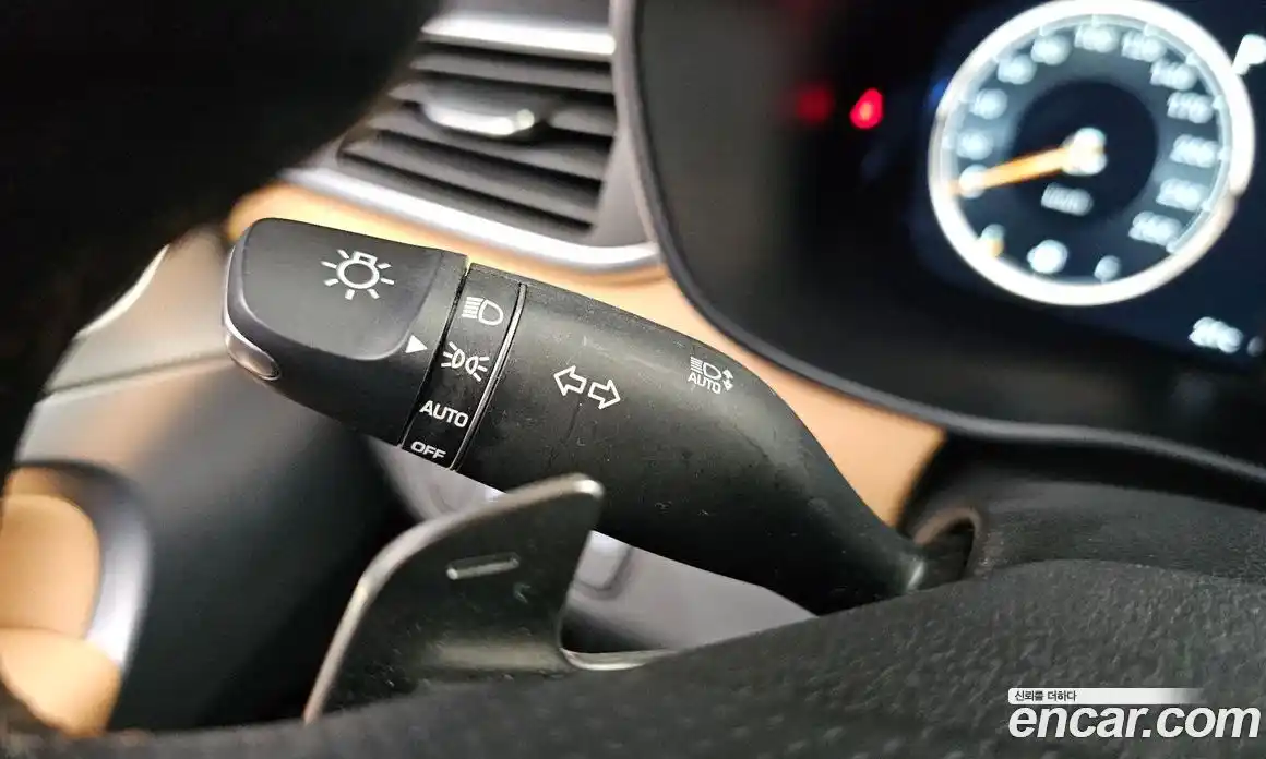 Genesis G70 2021 2.0 автомат (гидро), фото 35