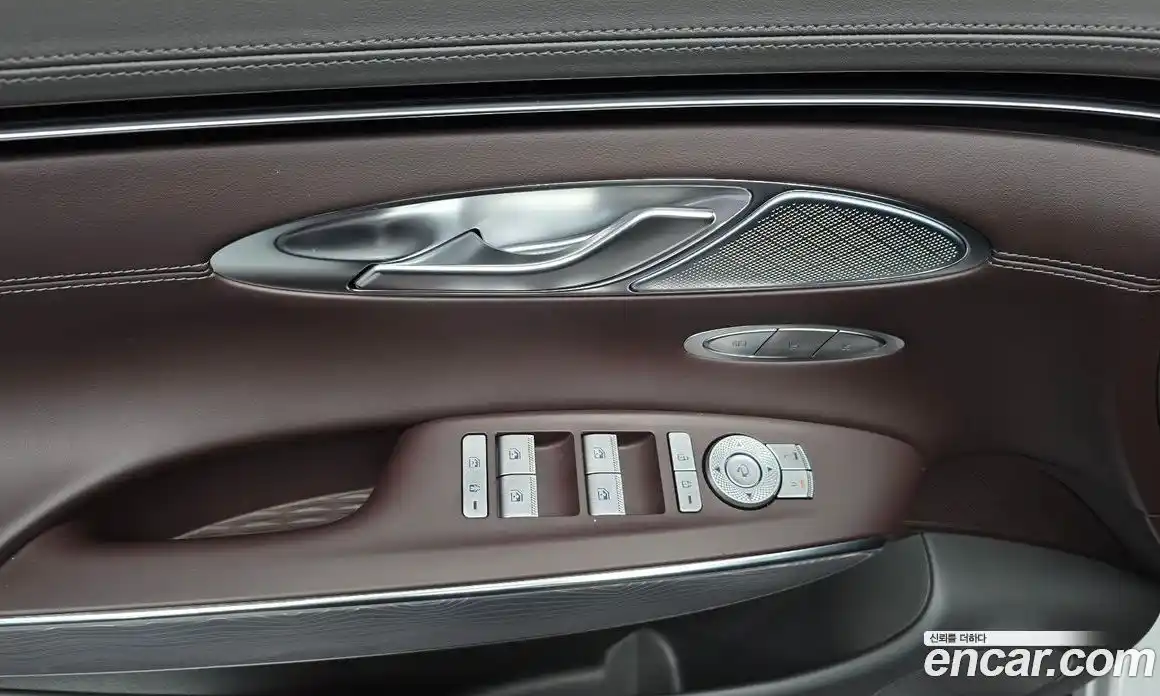 Genesis GV70 2021 2.5 автомат (гидро), фото 27