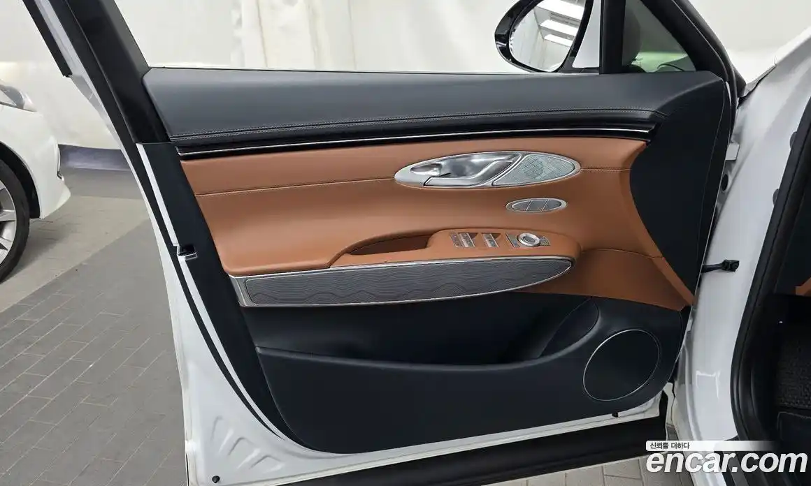 Genesis GV70 2021 2.5 автомат (гидро), фото 14