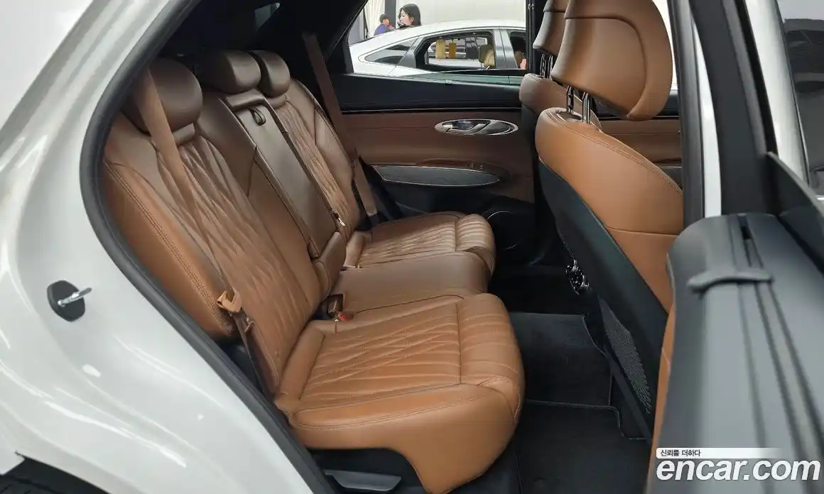 Genesis GV70 2021 2.5 автомат (гидро), фото 17