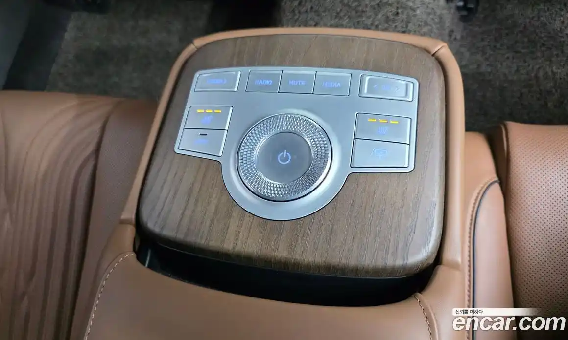 Genesis G80 2022 2.5 автомат (гидро), фото 18