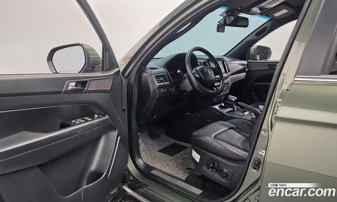 SsangYong Rexton 2022 2.2 автомат (гидро), фото 13
