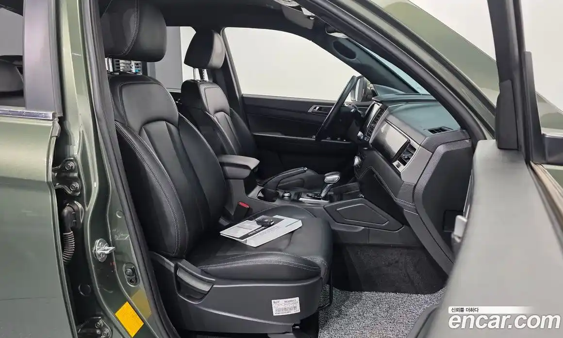 SsangYong Rexton 2022 2.2 автомат (гидро), фото 17