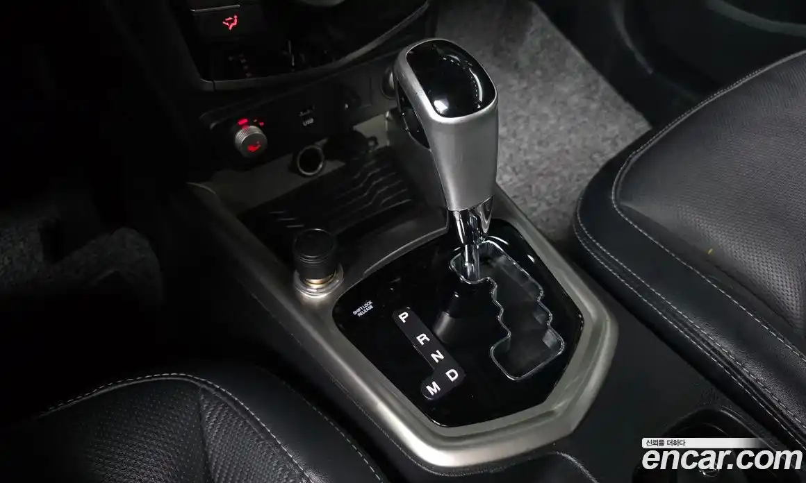 SsangYong TIBOLI 2016 1.6 автомат (гидро), фото 11