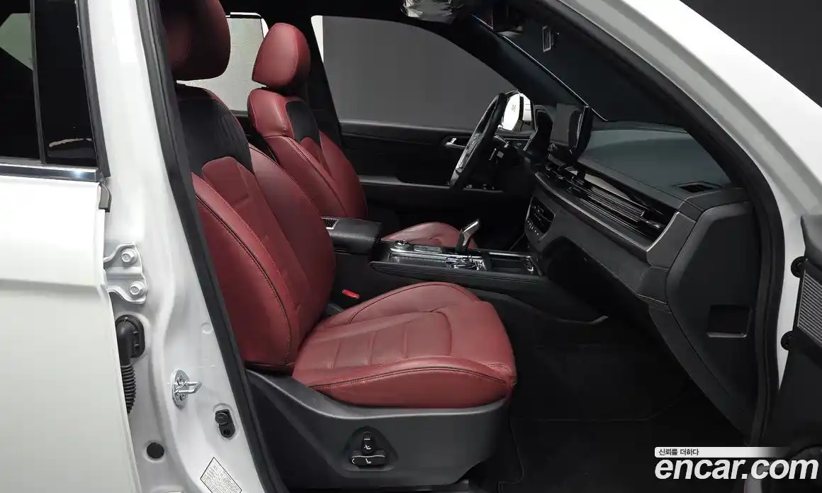 SsangYong Rexton 2024 2.2 автомат (гидро), фото 12