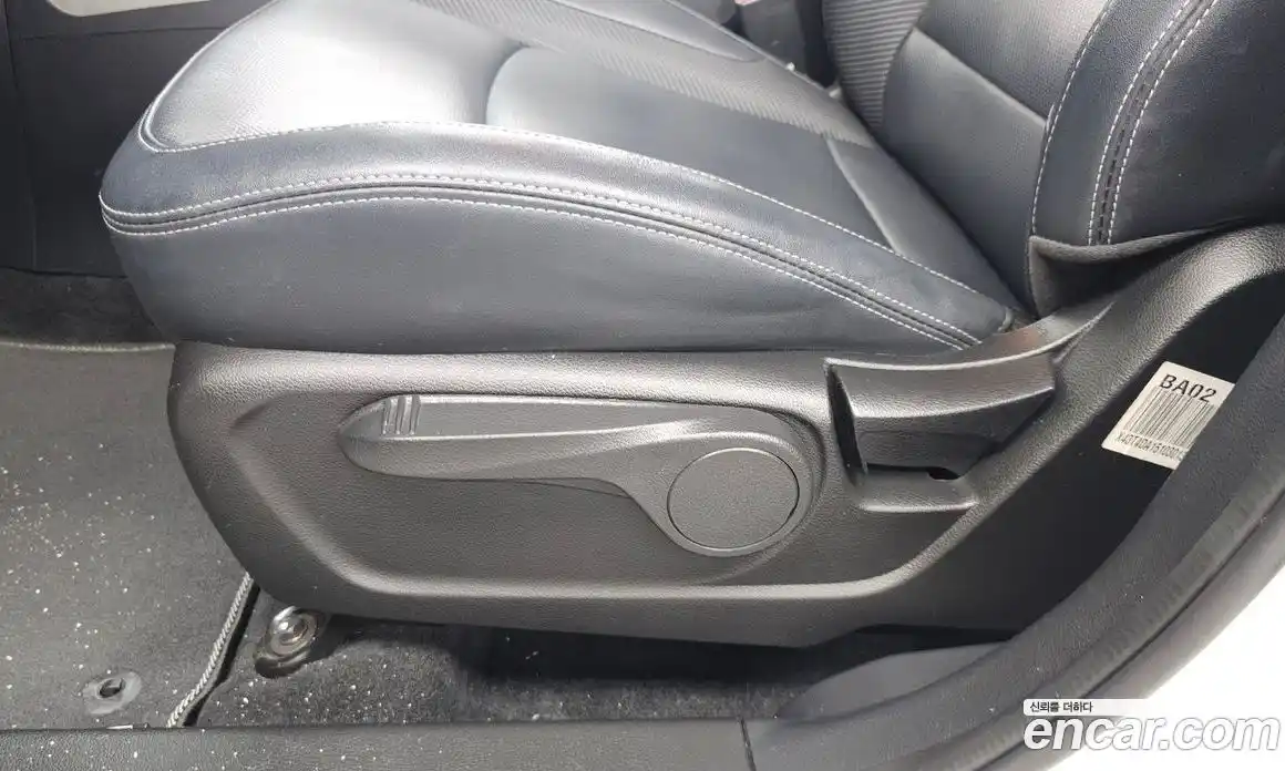 SsangYong TIBOLI 2015 1.6 автомат (гидро), фото 16