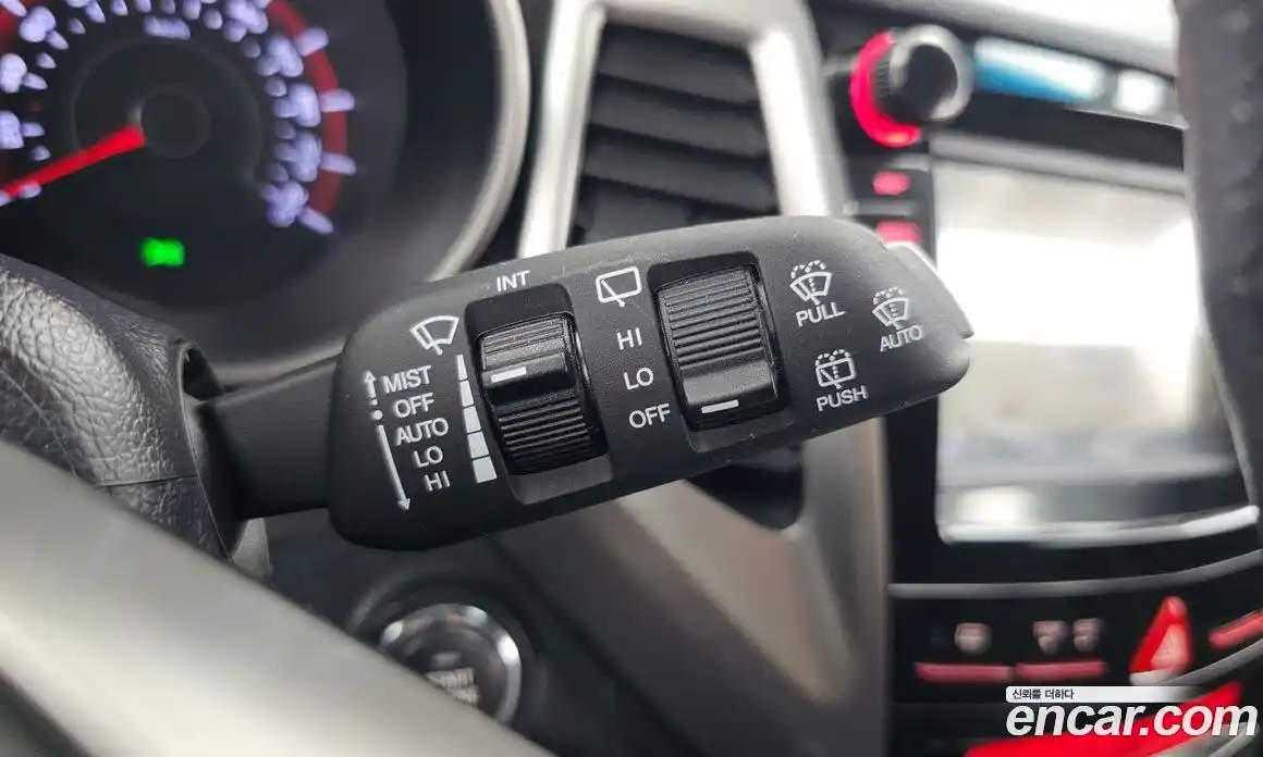SsangYong TIBOLI 2015 1.6 автомат (гидро), фото 24