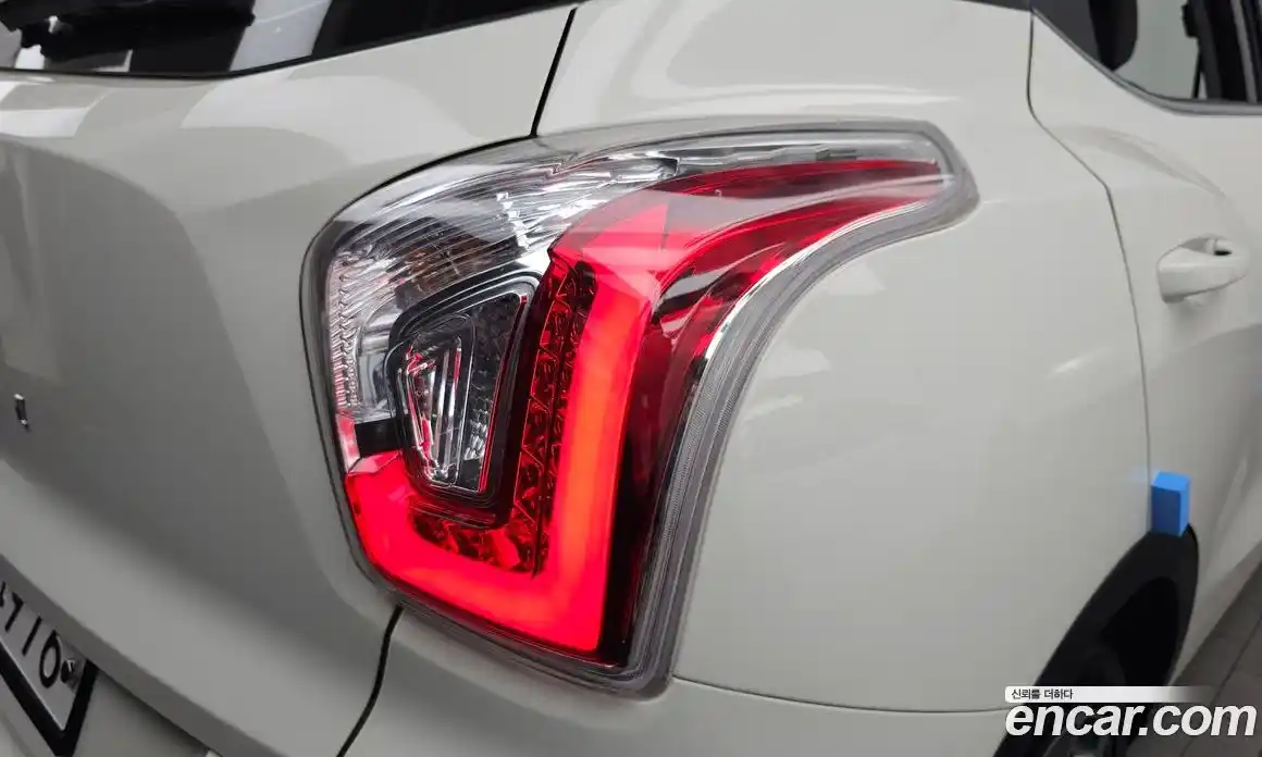 SsangYong TIBOLI 2015 1.6 автомат (гидро), фото 9