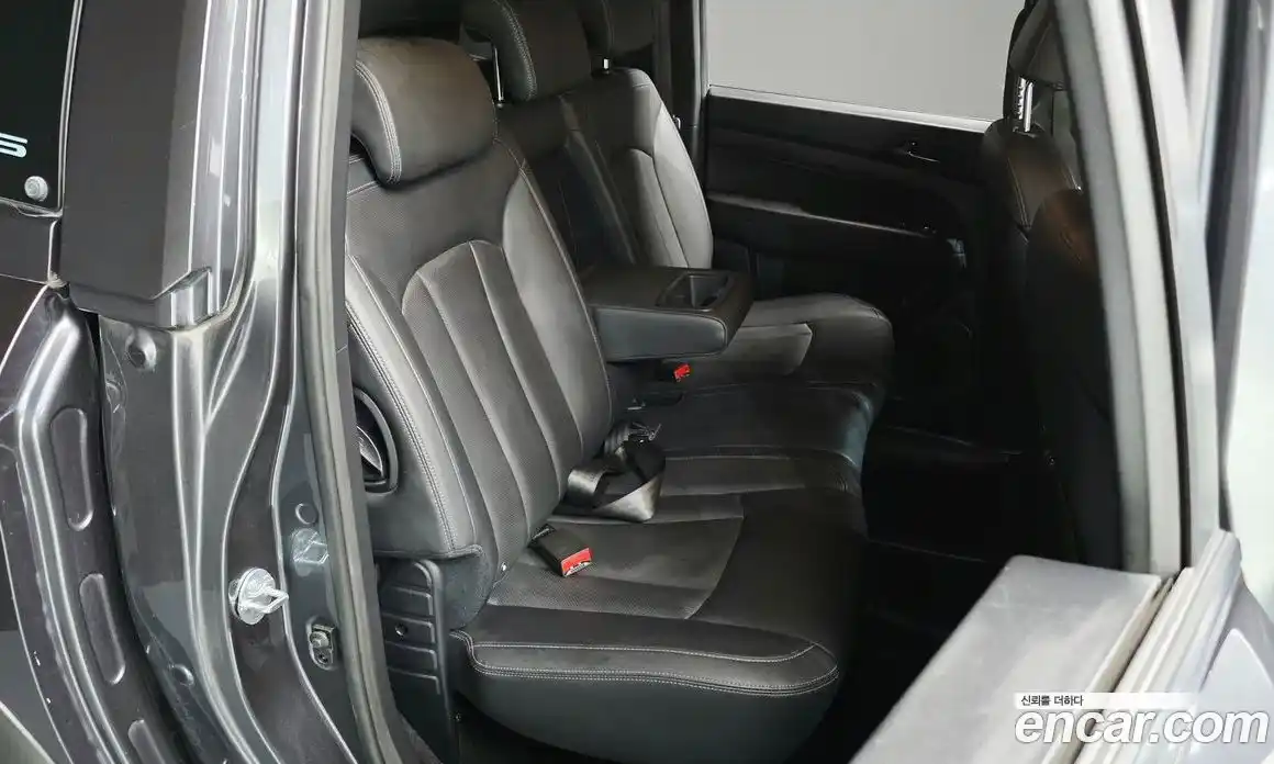 SsangYong Rexton 2020 2.2 автомат (гидро), фото 16