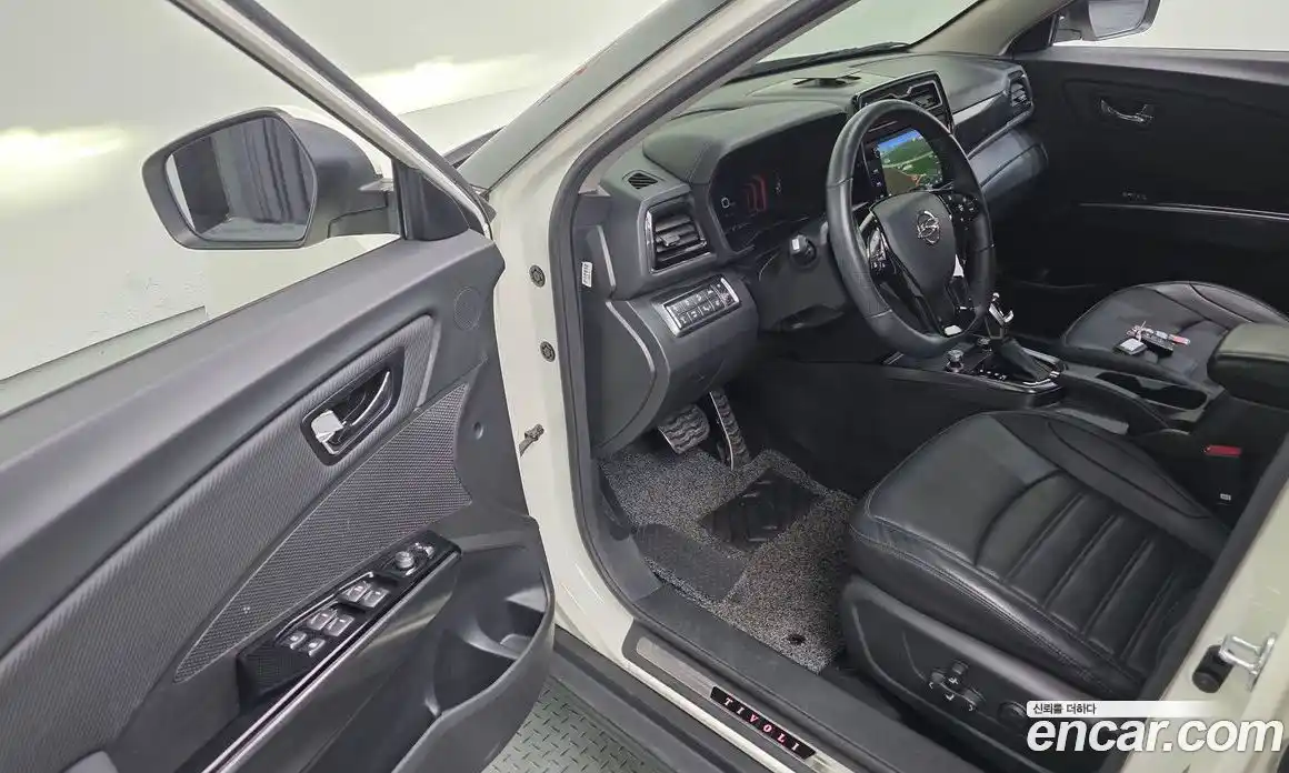 SsangYong TIBOLI 2021 1.5 автомат (гидро), фото 17