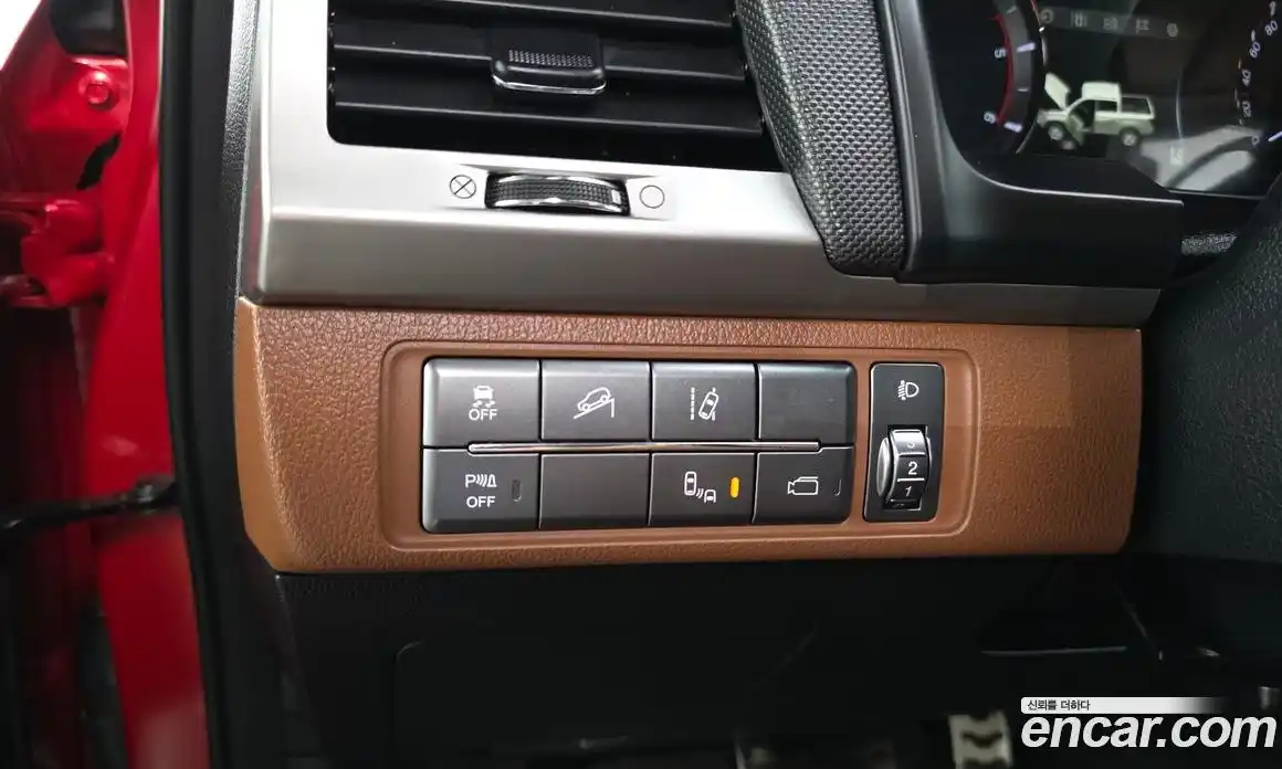 SsangYong Rexton 2019 2.2 автомат (гидро), фото 16