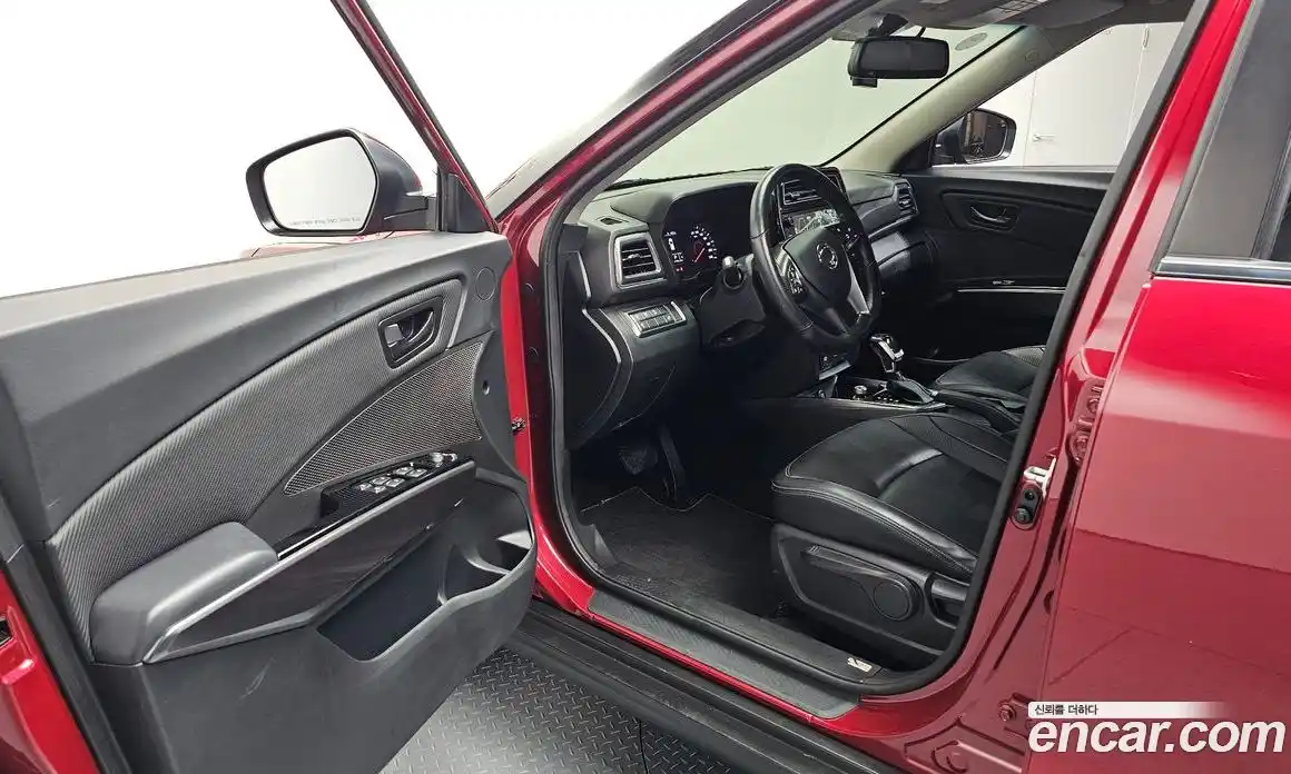 SsangYong TIBOLI 2019 1.5 автомат (гидро), фото 10