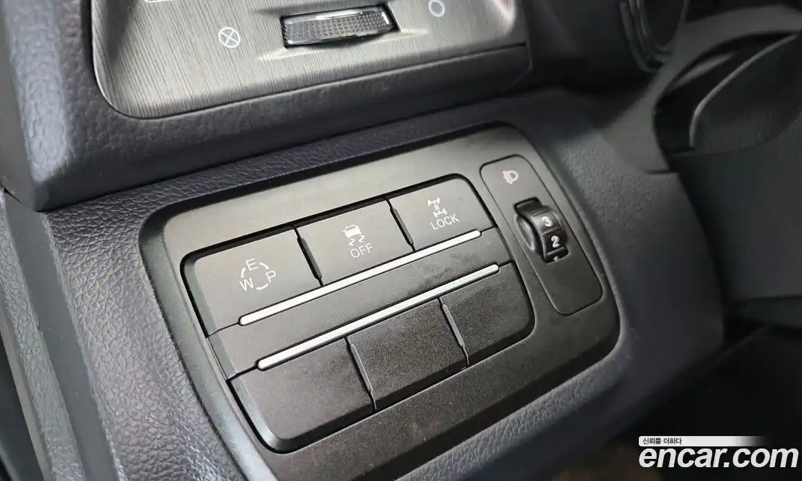 SsangYong TIBOLI 2017 1.6 автомат (гидро), фото 19