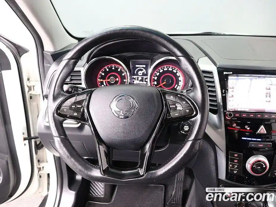SsangYong TIBOLI 2018 1.6 автомат (гидро), фото 15