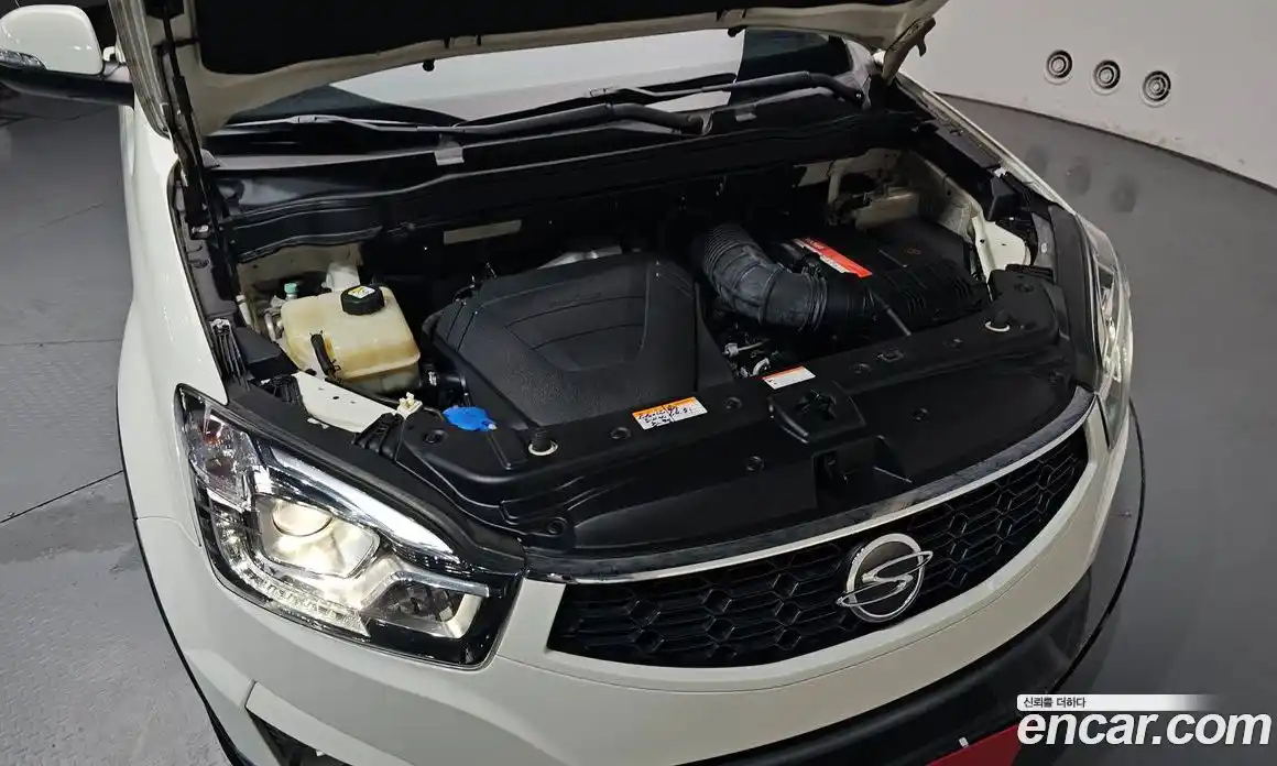 SsangYong Korando 2015 2.2 автомат (гидро), фото 6