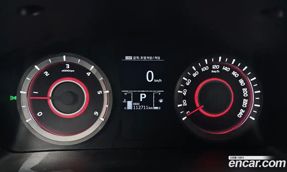 SsangYong Korando 2015 2.2 автомат (гидро), фото 8