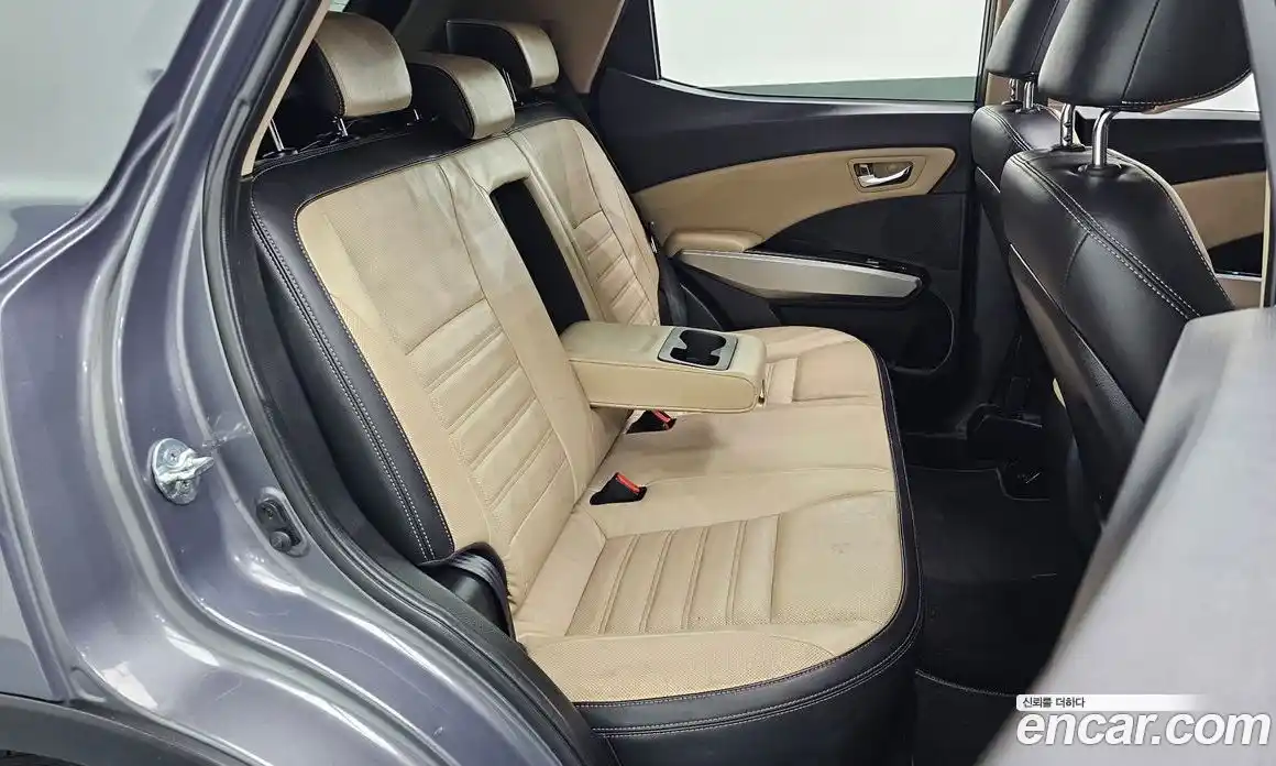 SsangYong TIBOLI 2015 1.6 автомат (гидро), фото 11